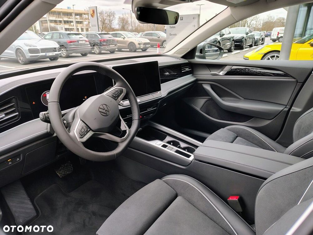 Volkswagen Passat - 14