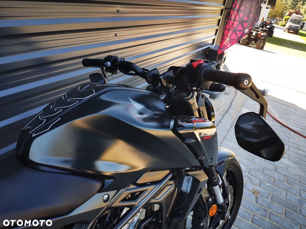 Honda CB - 19