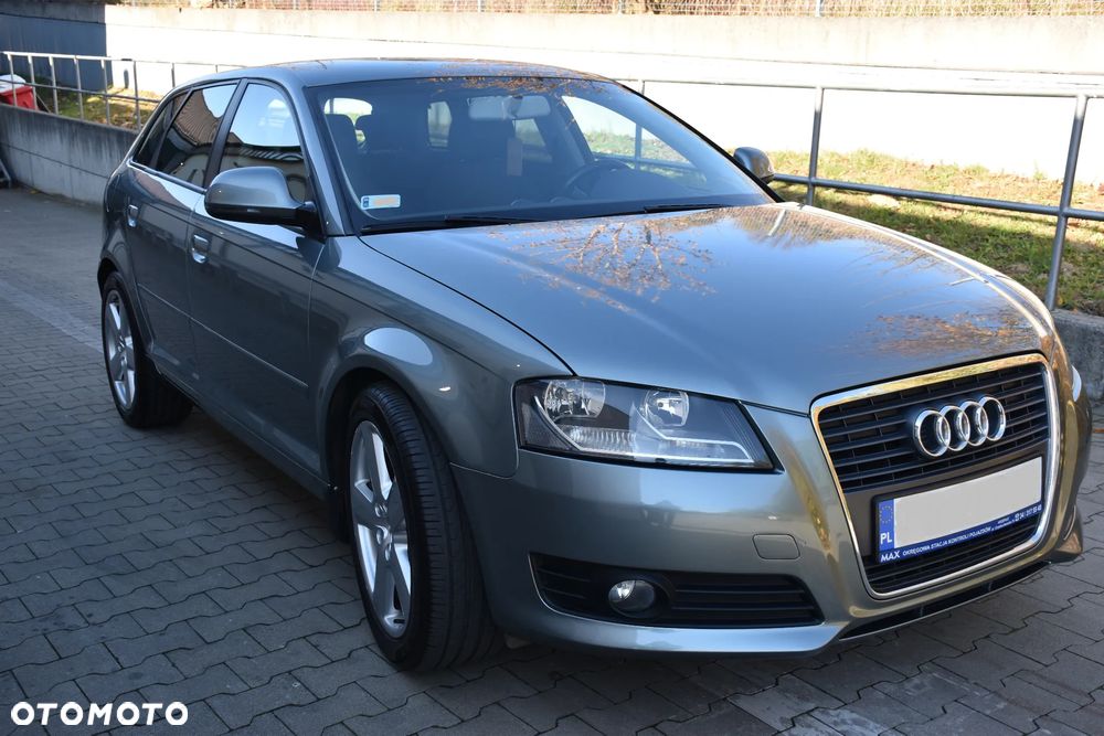 Audi A3 Sportback 2.0 TDI Attraction - 1