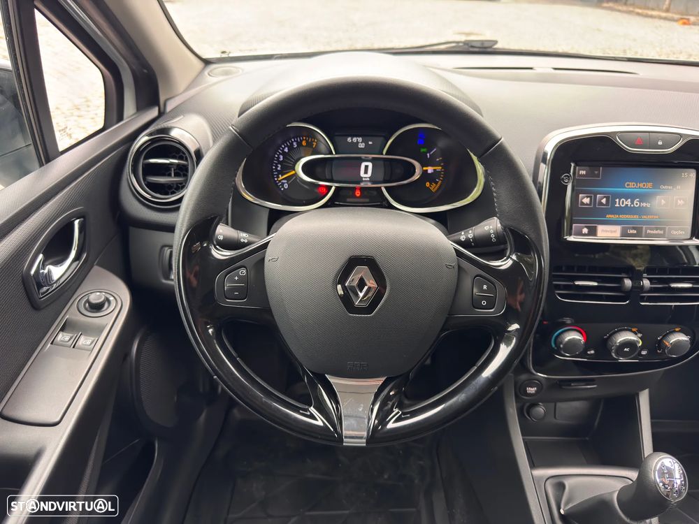 Renault Clio 0.9 TCE Dynamique S - 19