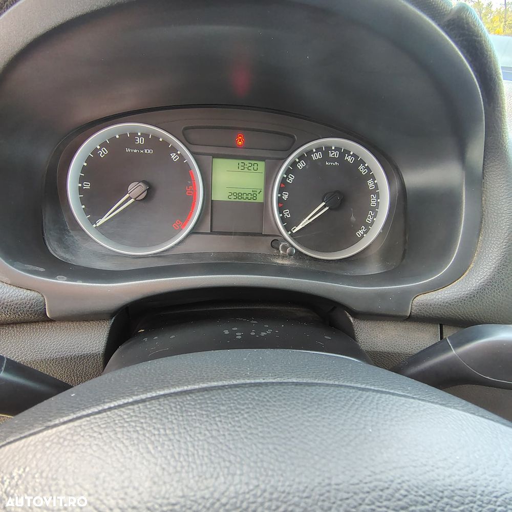Skoda Fabia - 9