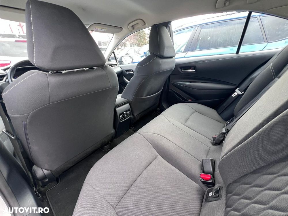 Toyota Corolla Sedan 1.5 TNGA CVT Business - 12