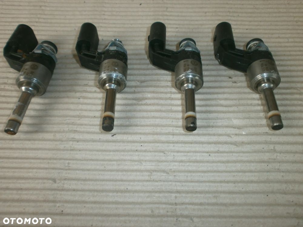 WTRYSKIWACZ 03C906036M 1.4 TSI VW SKODA SEAT CAX CAV CBZ - 2