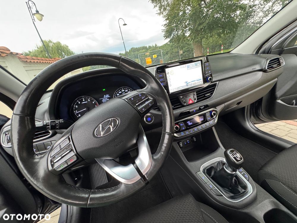 Hyundai i30 - 18