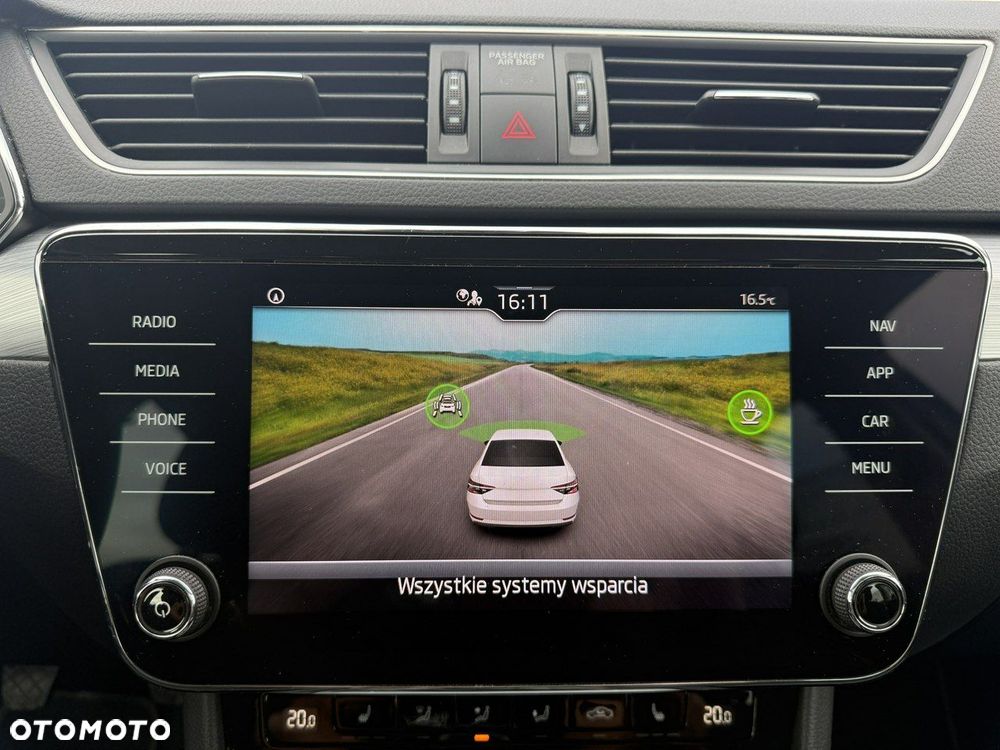 Skoda Superb 2.0 TDI SCR Ambition - 23