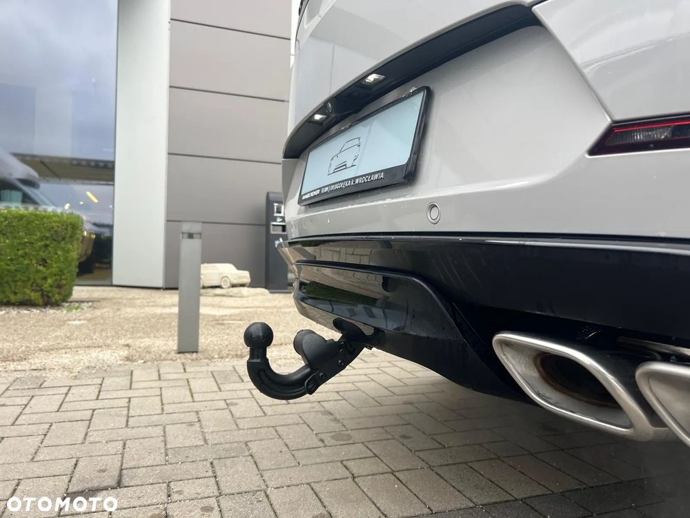 Land Rover Range Rover Sport S 4.4 V8 P530 Autobiography - 9