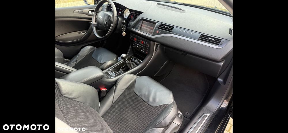 Citroën C5 2.0 HDi Exclusive - 18