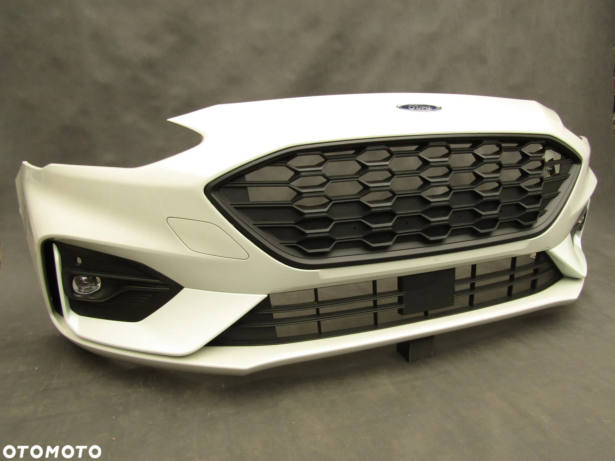 Zderzak przedni Ford Focus ST LINE MK4 18 - 23 Pdc-6 Lakier Metropolis White - 7