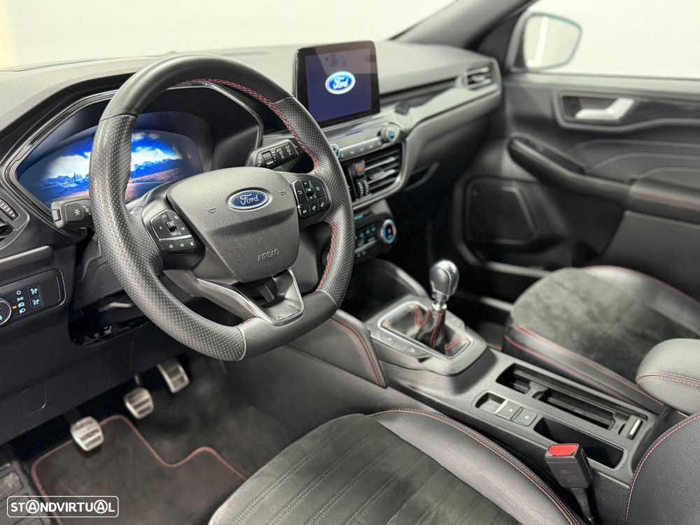 Ford Kuga 1.5 EcoBoost ST-Line X - 7