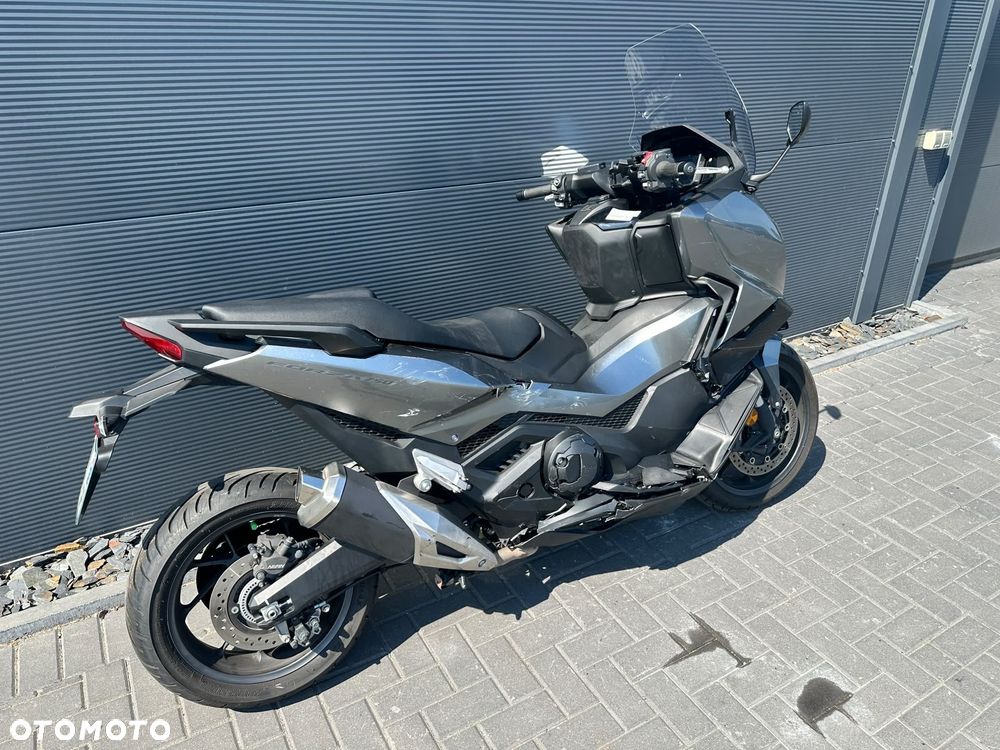 Honda NSS - 4