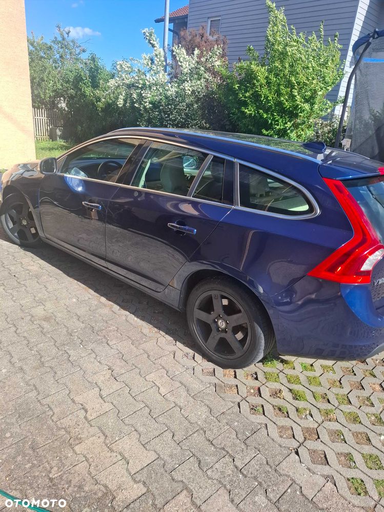 Volvo V60 - 2