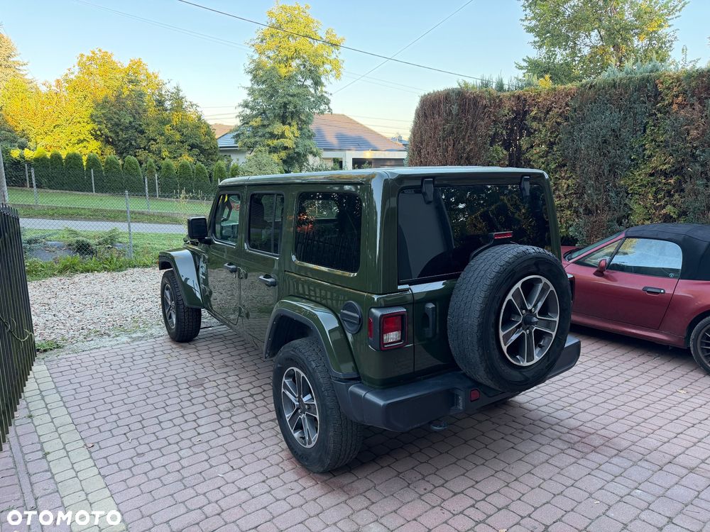 Jeep Wrangler - 15