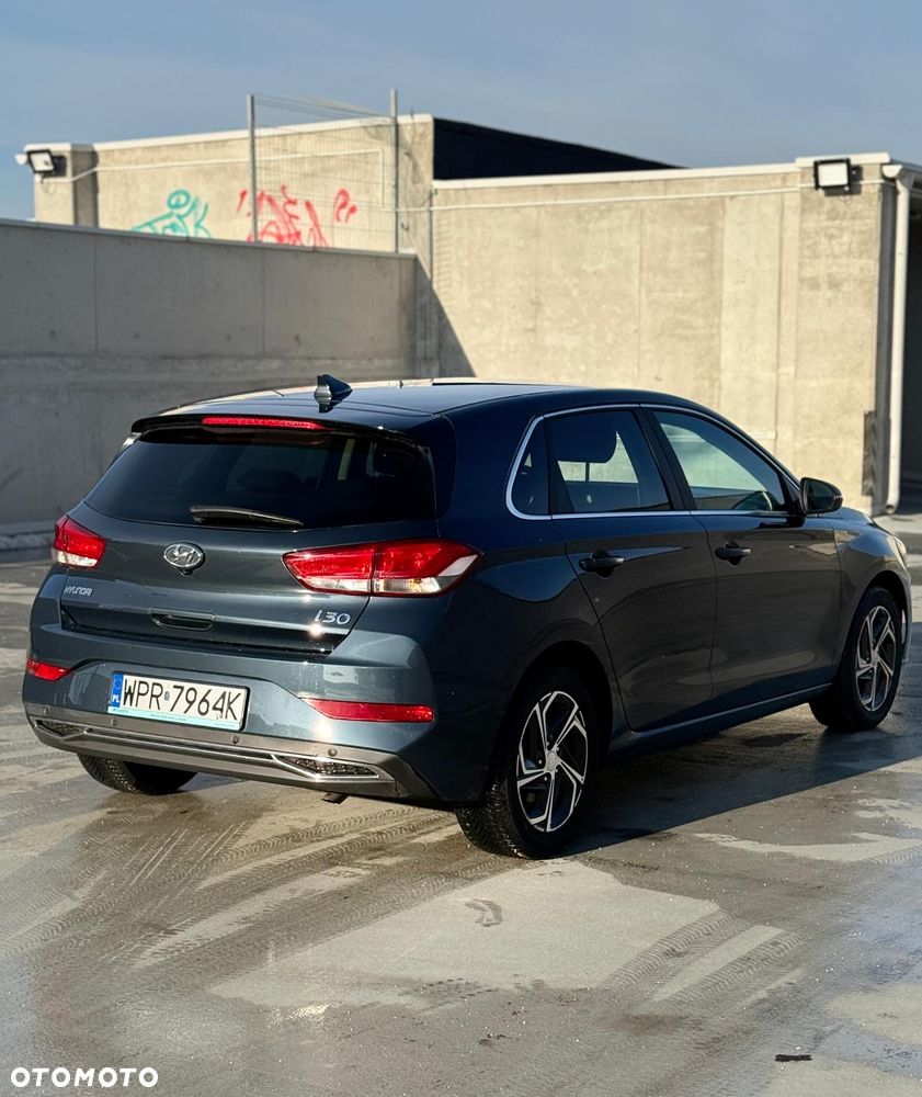 Hyundai i30 1.0 T-GDI Classic + DCT - 21