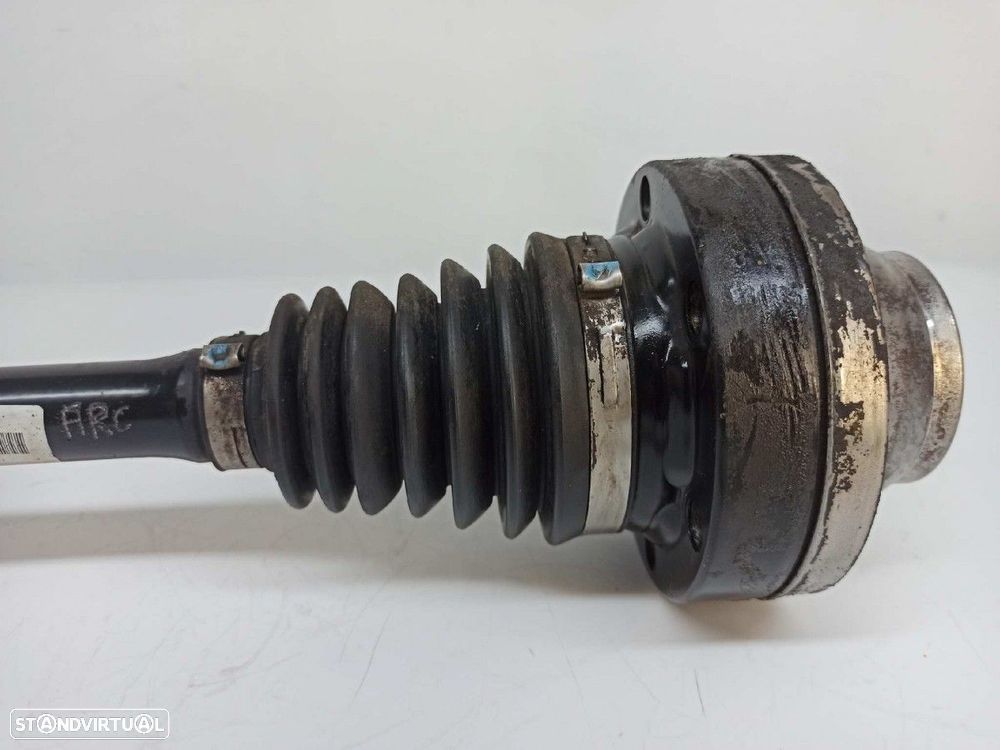 TRANSMISSÃO FRENTE DIREITA VOLKSWAGEN TOUAREG (7LA) TDI V10 - 5