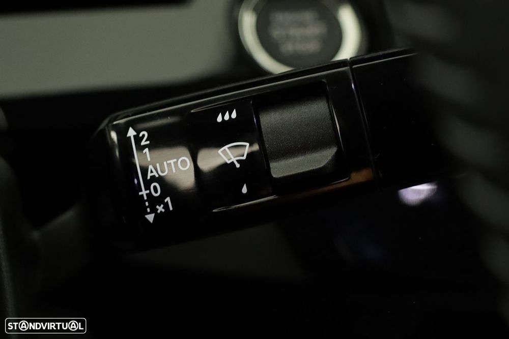 Peugeot 3008 1.2 Hybrid Allure e-DCS6 - 14