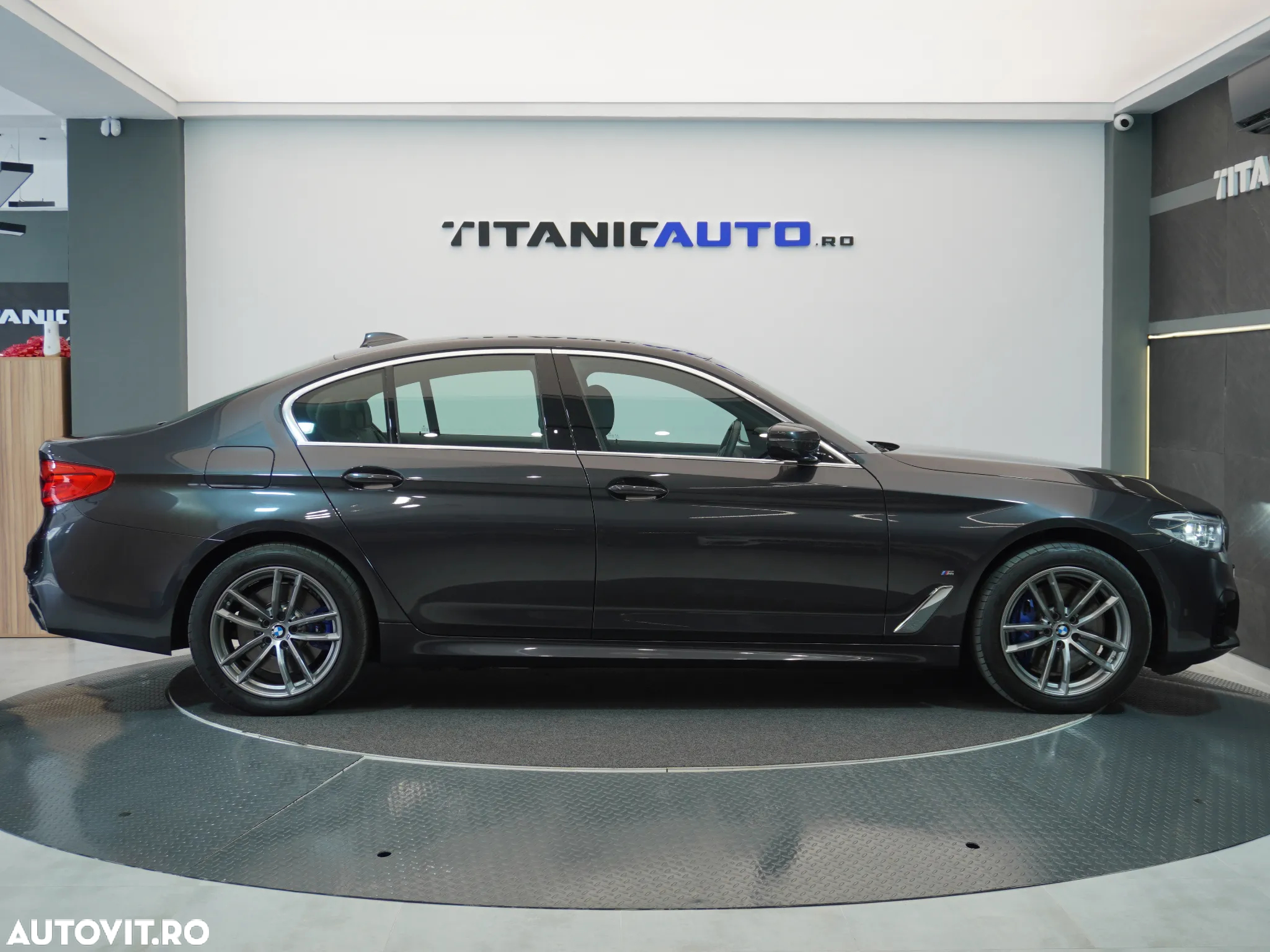 BMW Seria 5 530e - 9