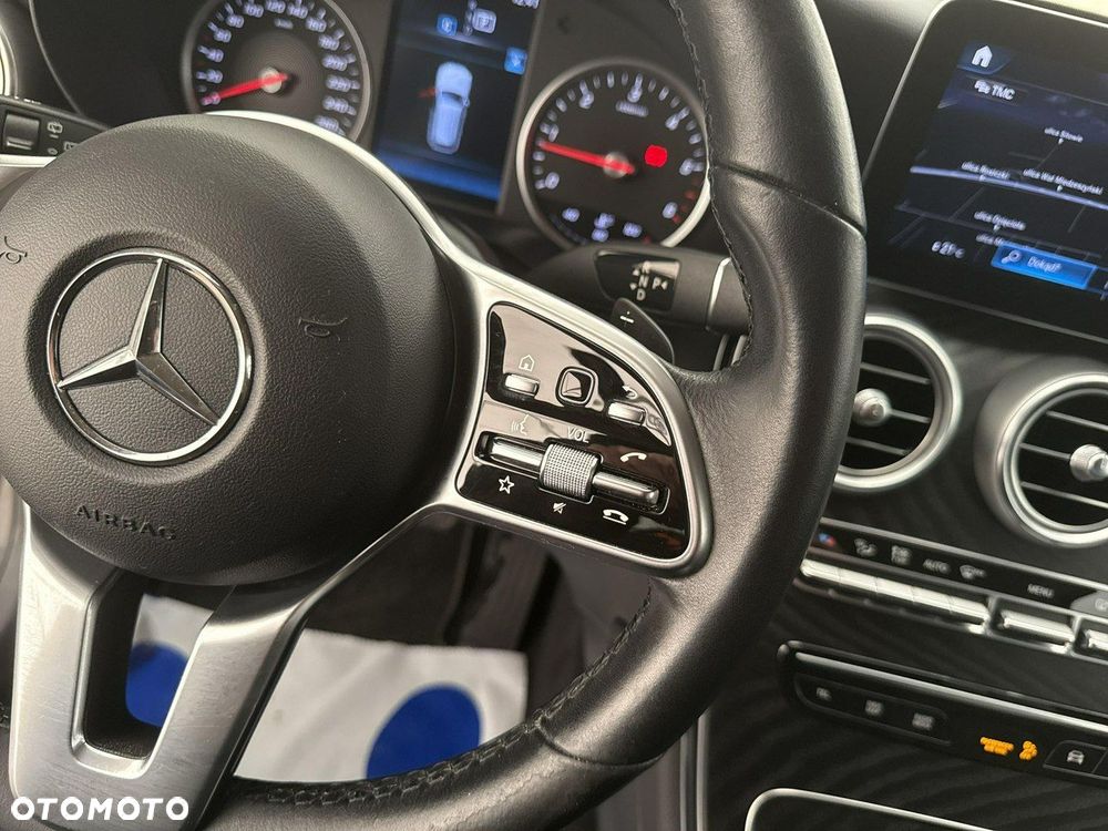 Mercedes-Benz GLC - 26