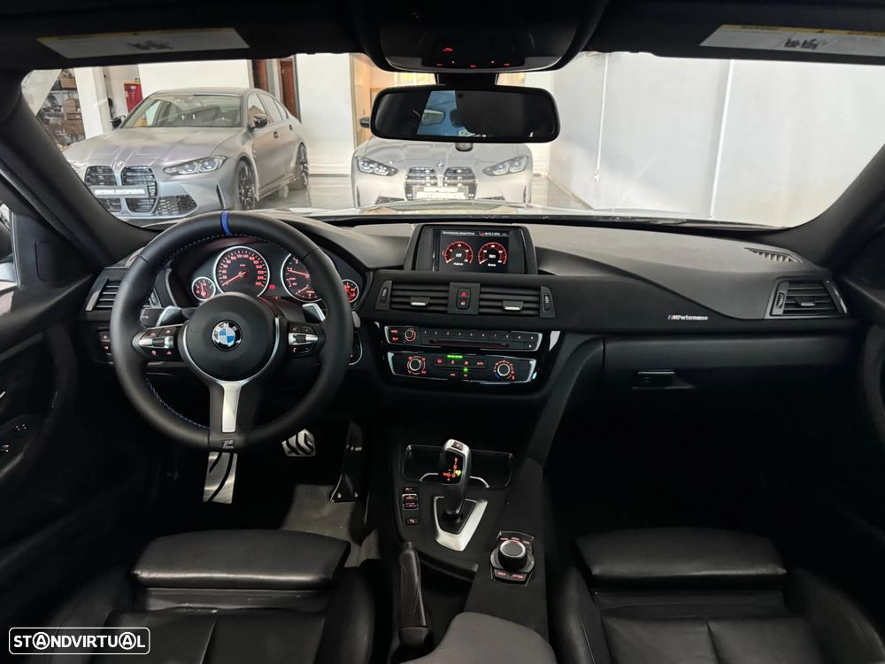 BMW 330 i Pack M Auto - 38