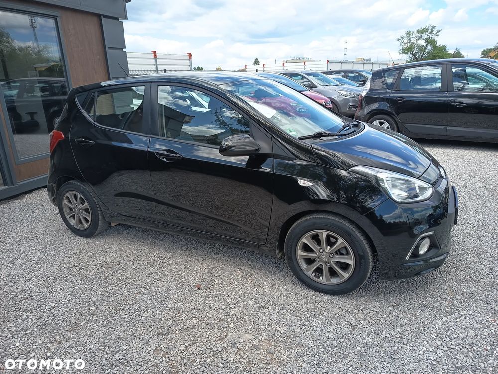 Hyundai i10 1.0 Premium - 11