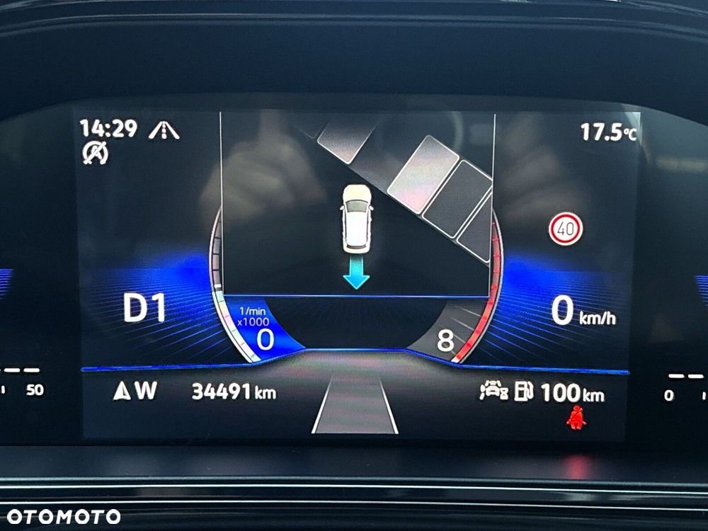 Volkswagen T-Roc 1.5 TSI R-Line DSG - 28