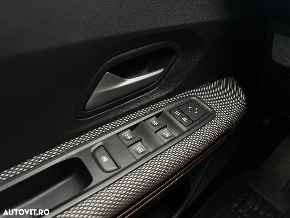 Dacia Sandero Stepway TCe 90 MT6 Essential - 15