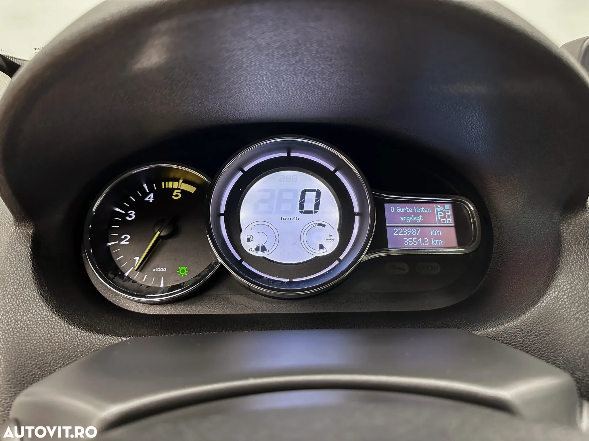 Renault Megane dCi 110 FAP EDC Bose Edition - 27