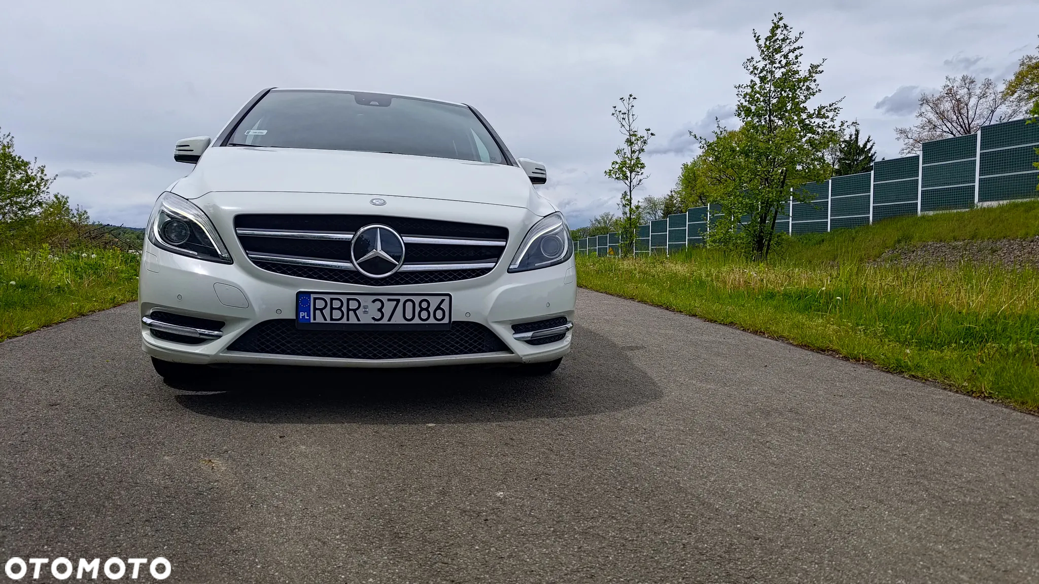Mercedes-Benz Klasa B 200 - 11