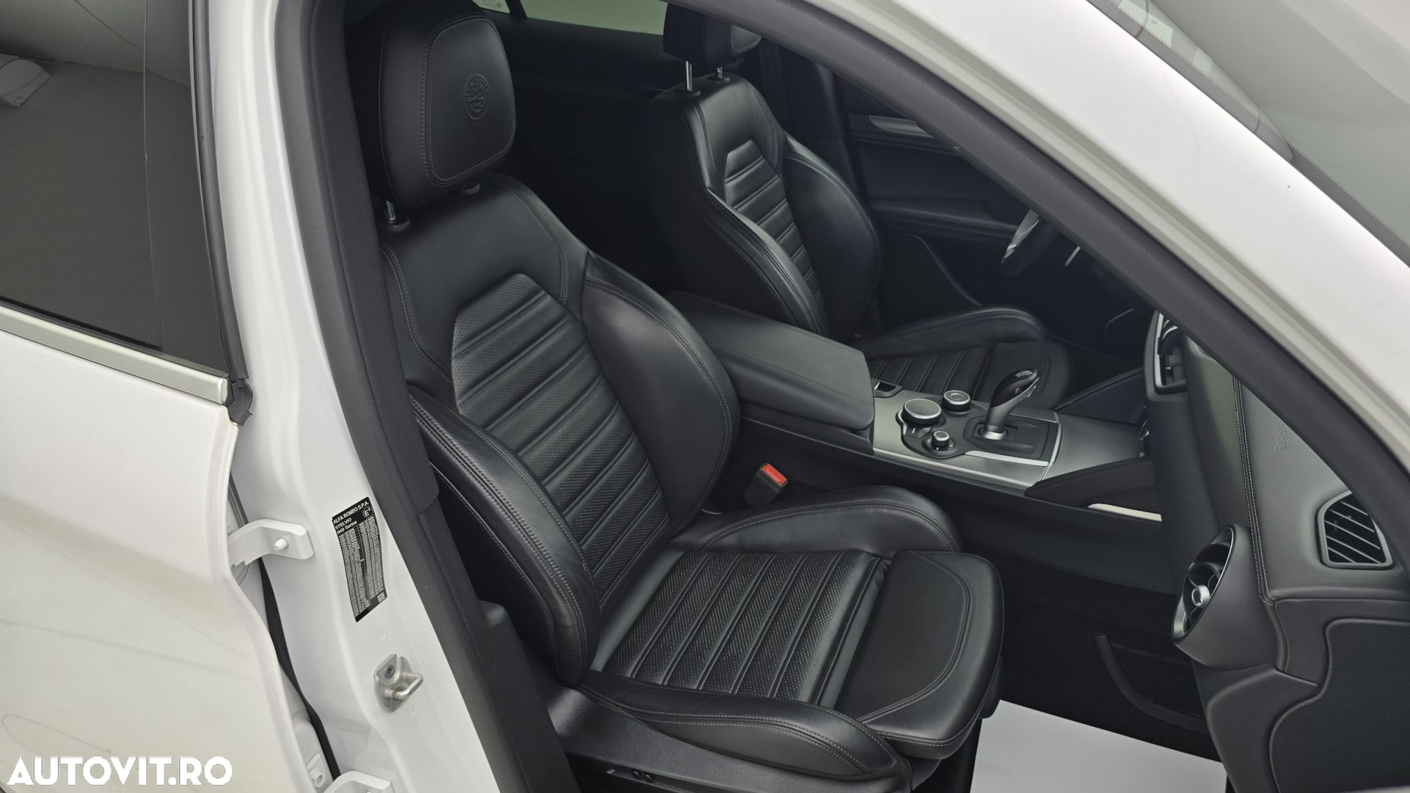Alfa Romeo Stelvio 2.0 Turbo AWD AT8 Super - 19