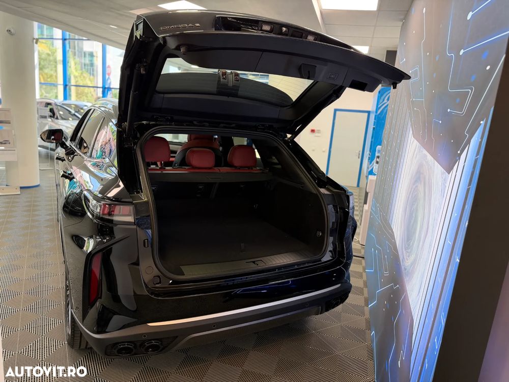 Omoda 9 1.5 TGDI 3DHT PHEV Exclusive - 23
