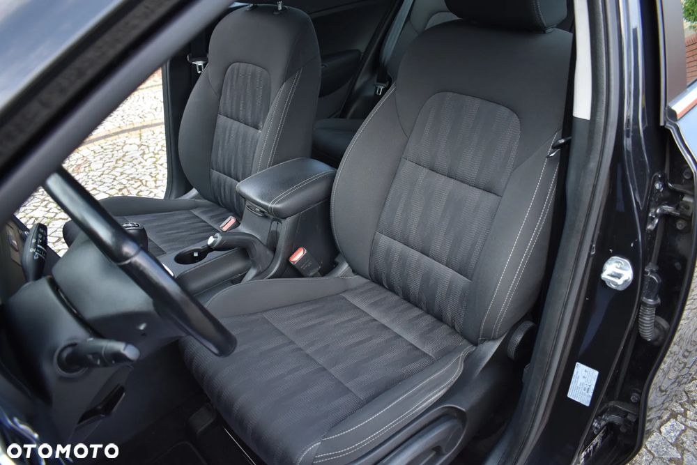 Kia Sportage 1.6 GDI 2WD DREAM-TEAM EDITION - 11