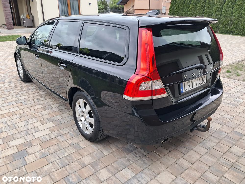 Volvo V70 D4 Summum - 11