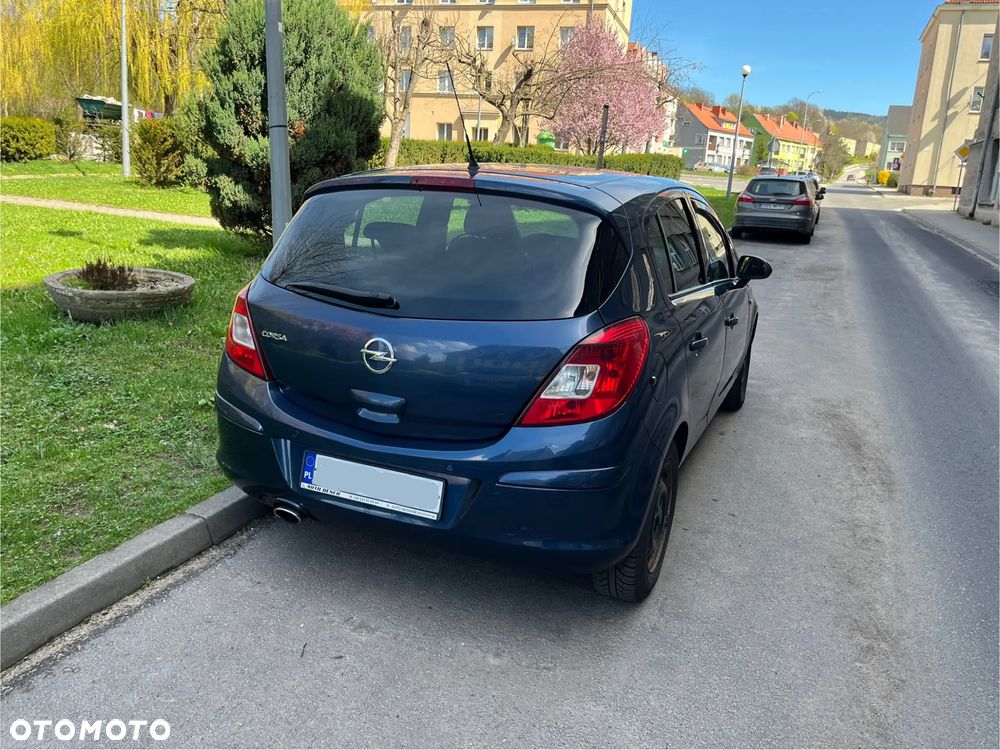 Opel Corsa 1.4 16V Satellite - 3