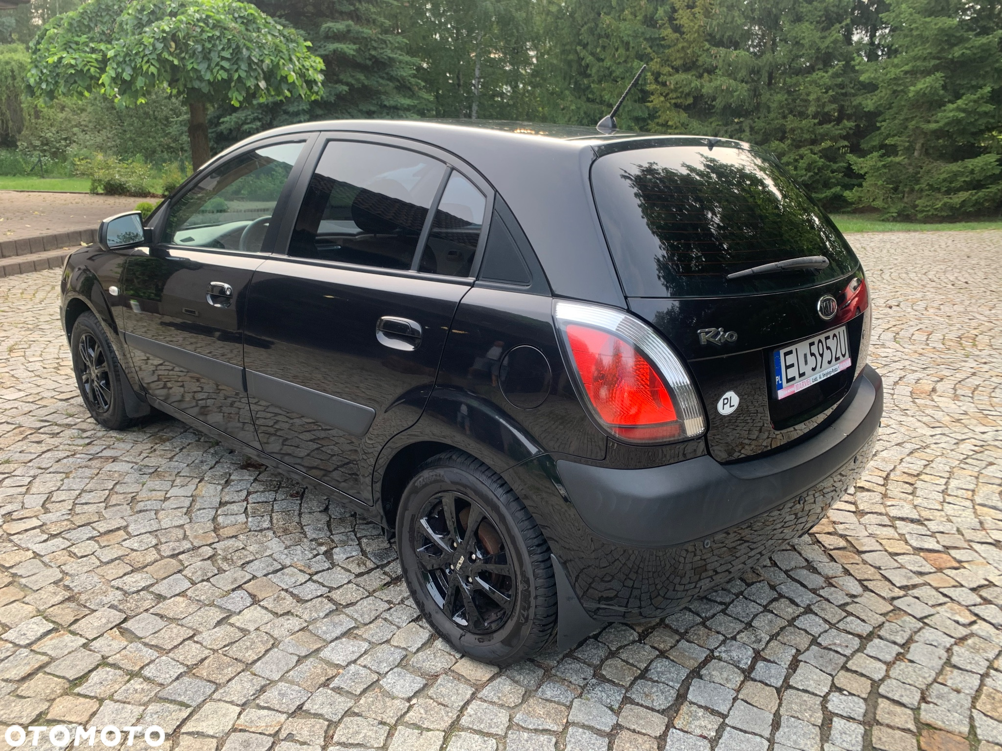 Kia Rio 1.4 Comfort - 3