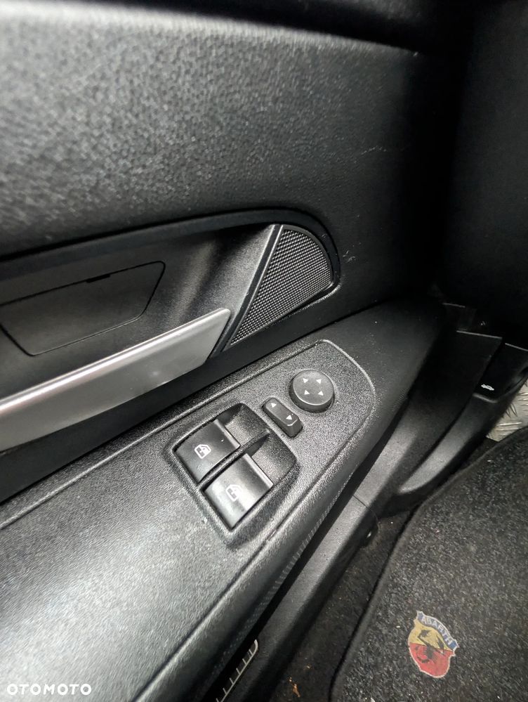 Fiat Grande Punto 1.4T-Jet Abarth - 14
