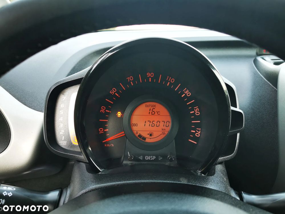 Toyota Aygo x-cite Style Selection - 19
