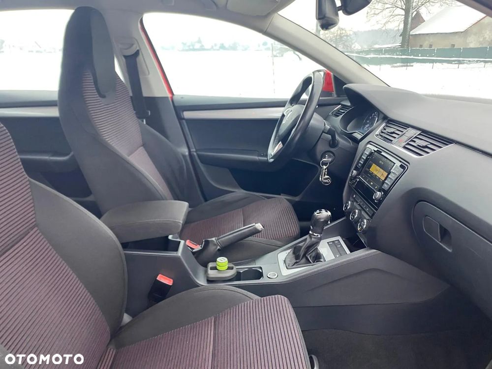 Skoda Octavia 2.0 TDI 4x4 Style DSG - 9