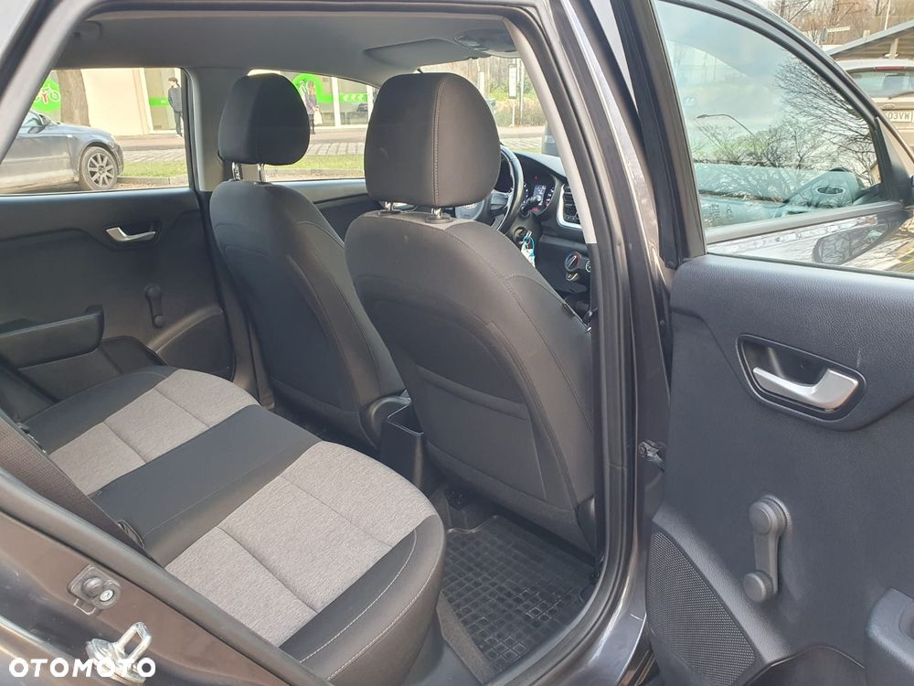 Kia Stonic 1.4 L - 15