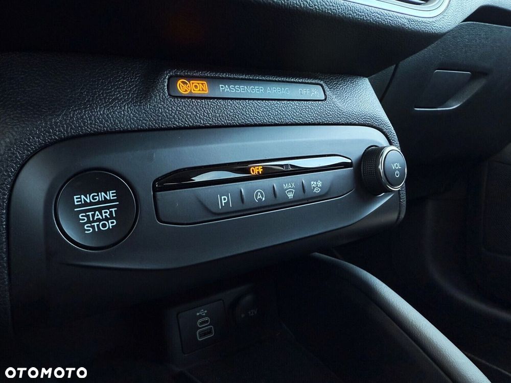Ford Focus 1.5 EcoBlue Titanium X - 22