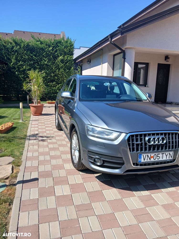 Audi Q3 2.0 TDI Quattro Stronic - 8
