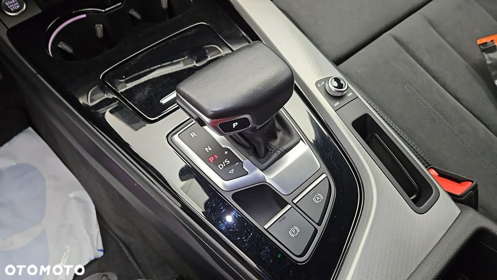 Audi A4 Allroad 40 TDI S tronic - 18