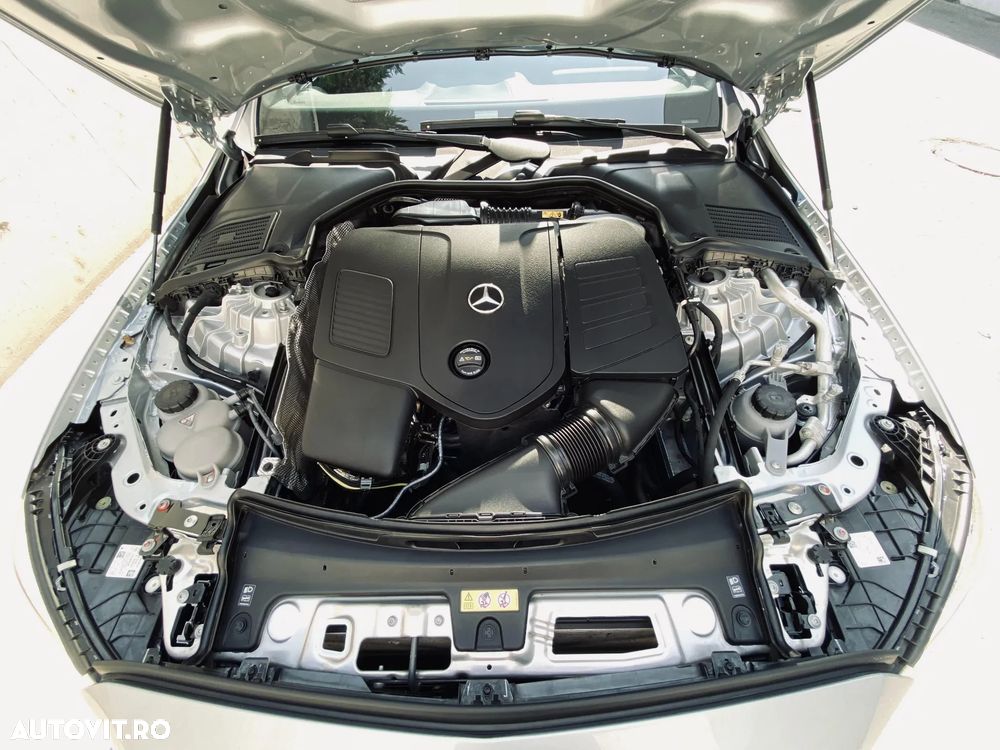 Mercedes-Benz C 300 9G-TRONIC Edition AMG Line - 11