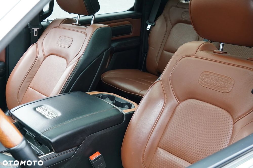 RAM 1500 5.7 Crew Cab Longhorn - 34