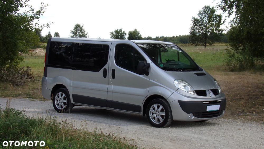 Renault Trafic 2.0 dCi 115 Passenger Expression - 6