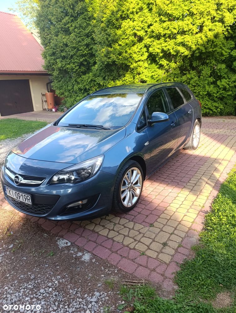 Opel Astra 1.4 T Sport - 1