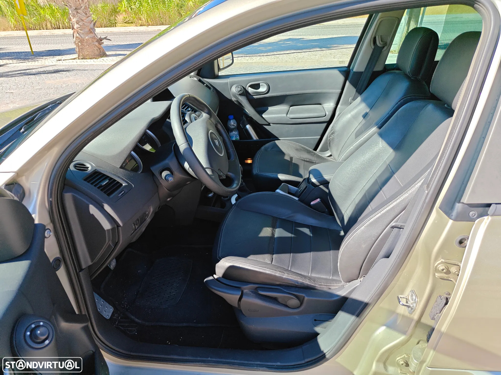Renault Mégane Break 1.5 dCi SE Exclusive S - 22