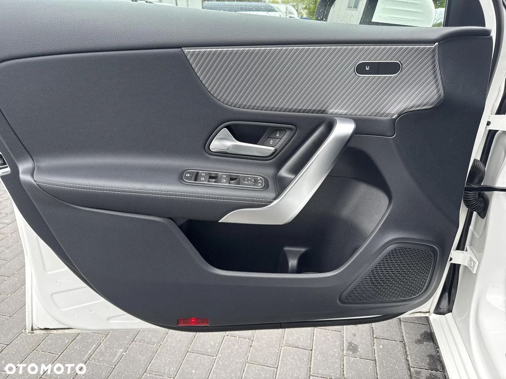 Mercedes-Benz Klasa A 180 7G-DCT Lim Progressive Advanced - 10