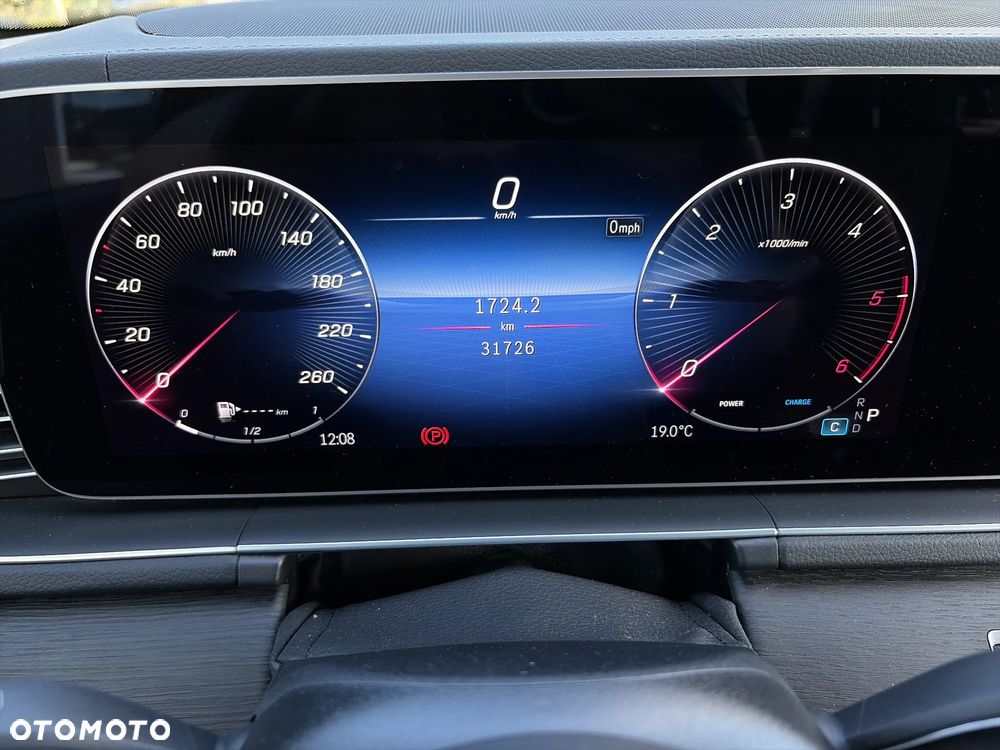 Mercedes-Benz GLE 300 d mHEV 4-Matic AMG Line - 29