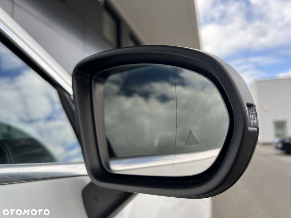 Mercedes-Benz CLA - 19