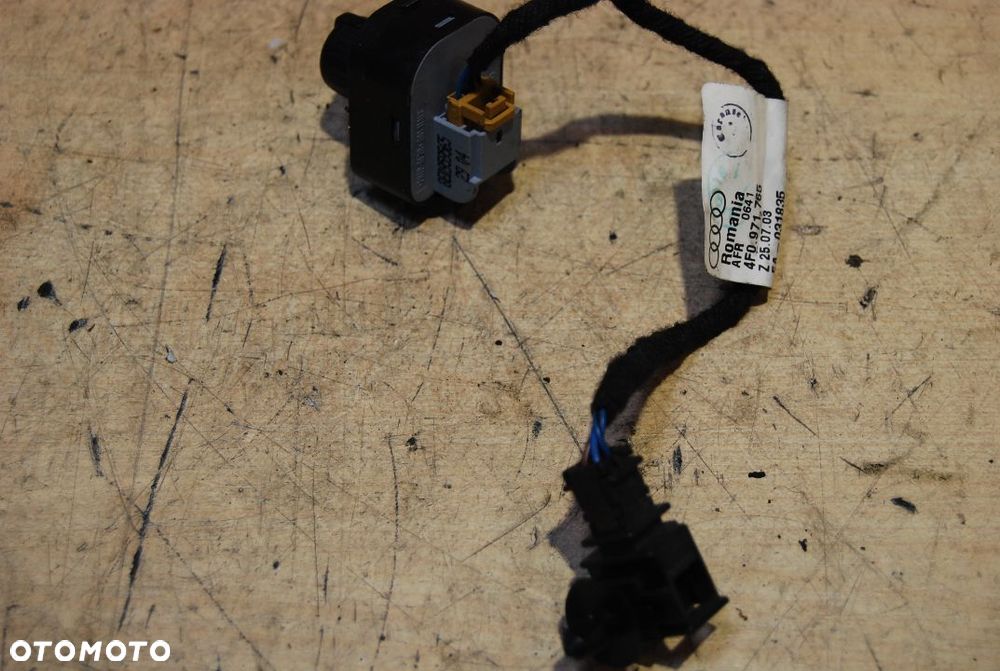 PRZEŁĄCZNIK REGULACJI LUSTEREK 8E0959565 AUDI A3 A4 B7 - 5