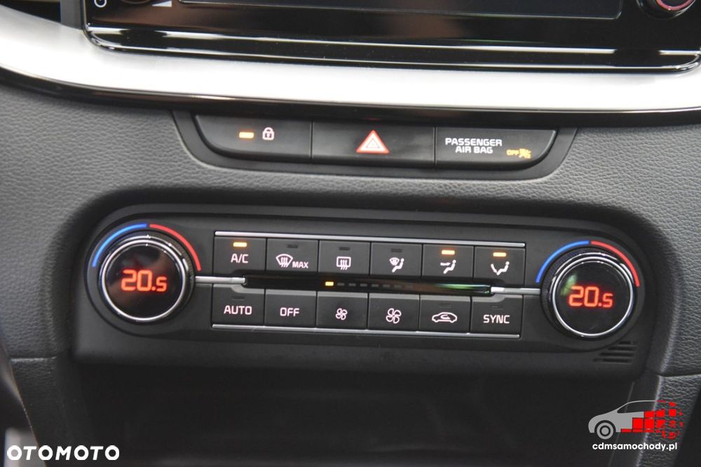 Kia Ceed - 27